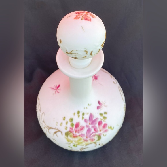 Antique Victorian Glass Decanter Barber Bottle Hand Painted Intact with Stopper - Picture 5 of 12